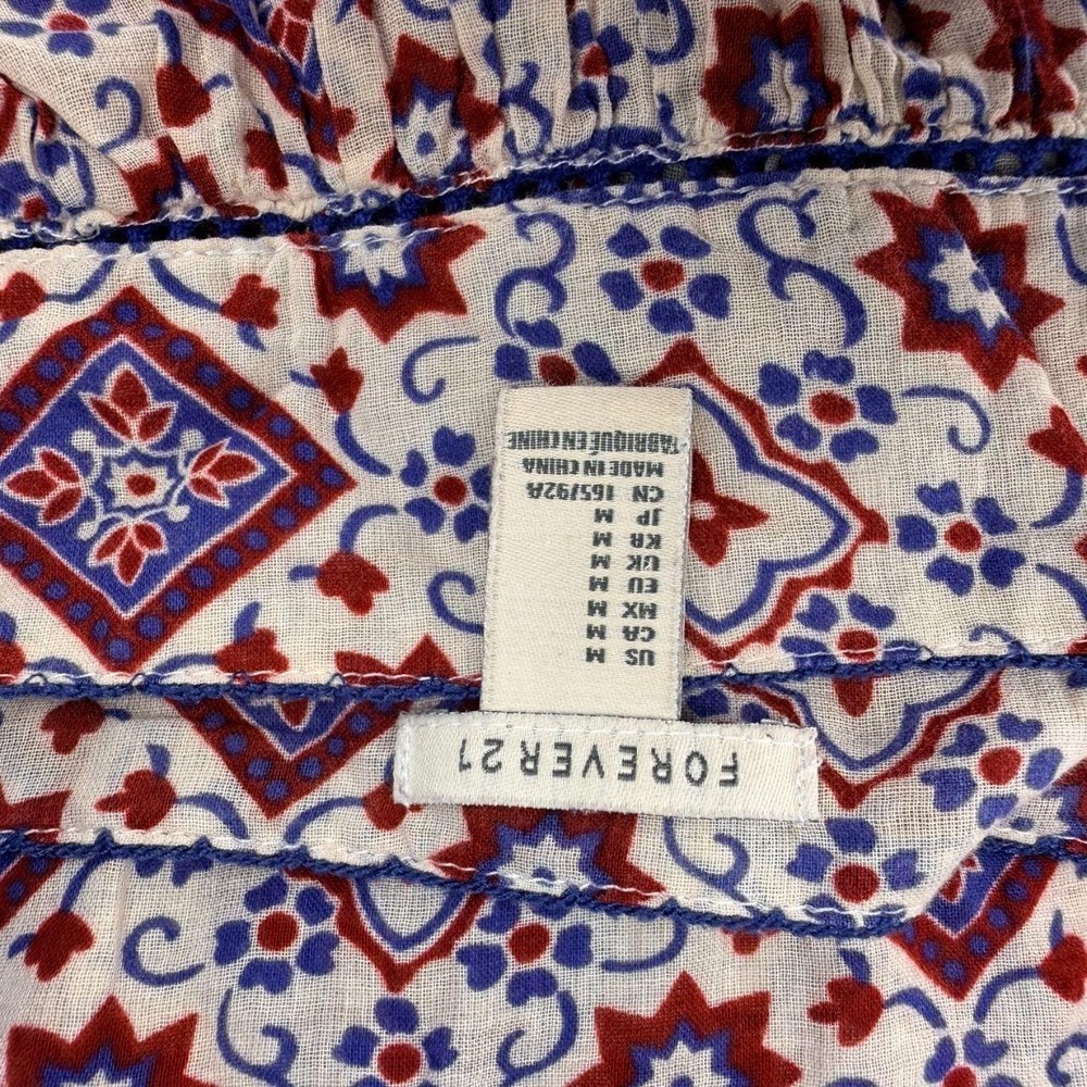 Cute Forever 21 blouse - Picture 3 of 4